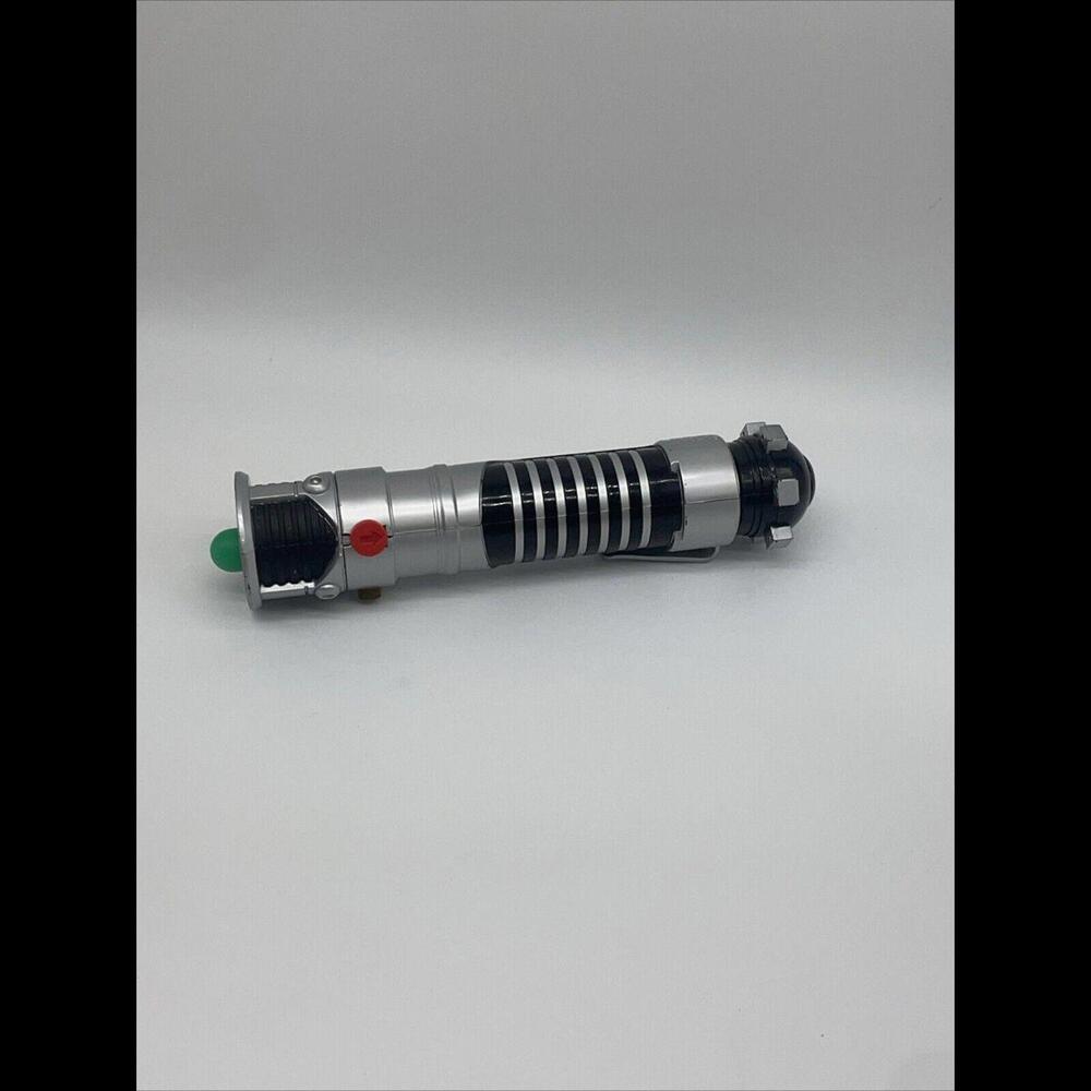 Star Wars Yoda/Luke Skywalker Light Sabre Flick Out Extendable Green 2002 Hasbro